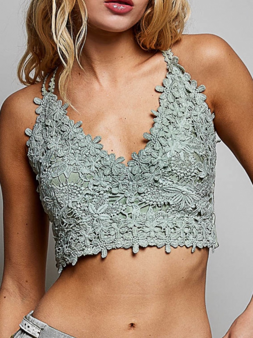 🎉 POL “ AUDREY 5 “ POL Crochet Bralette Tank Top with Floral Lace 76